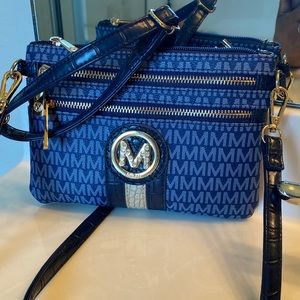 Navy blue crossbody purse